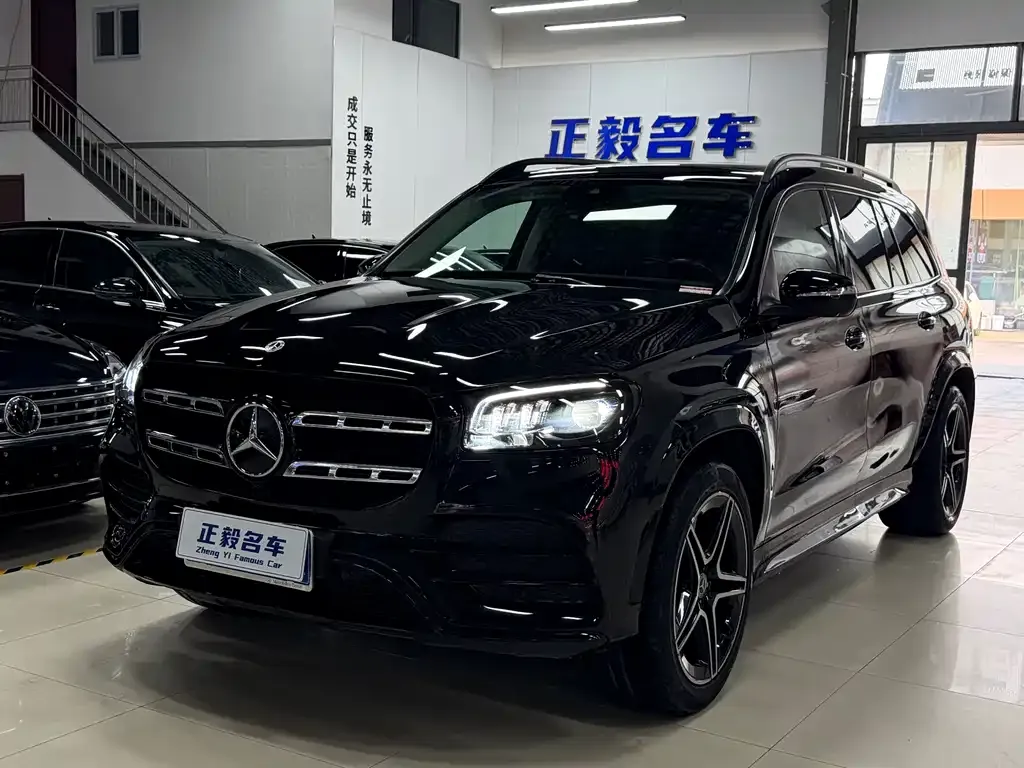 Mercedes-Benz GLS — фото 1