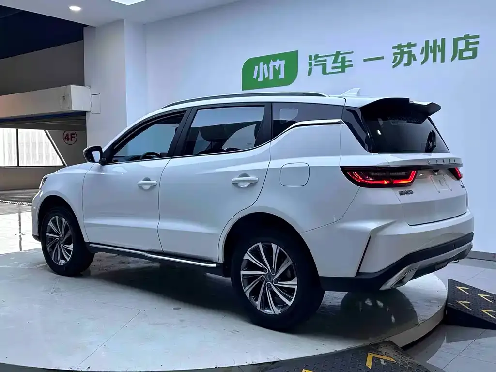 Geely Vision X6 — фото 8