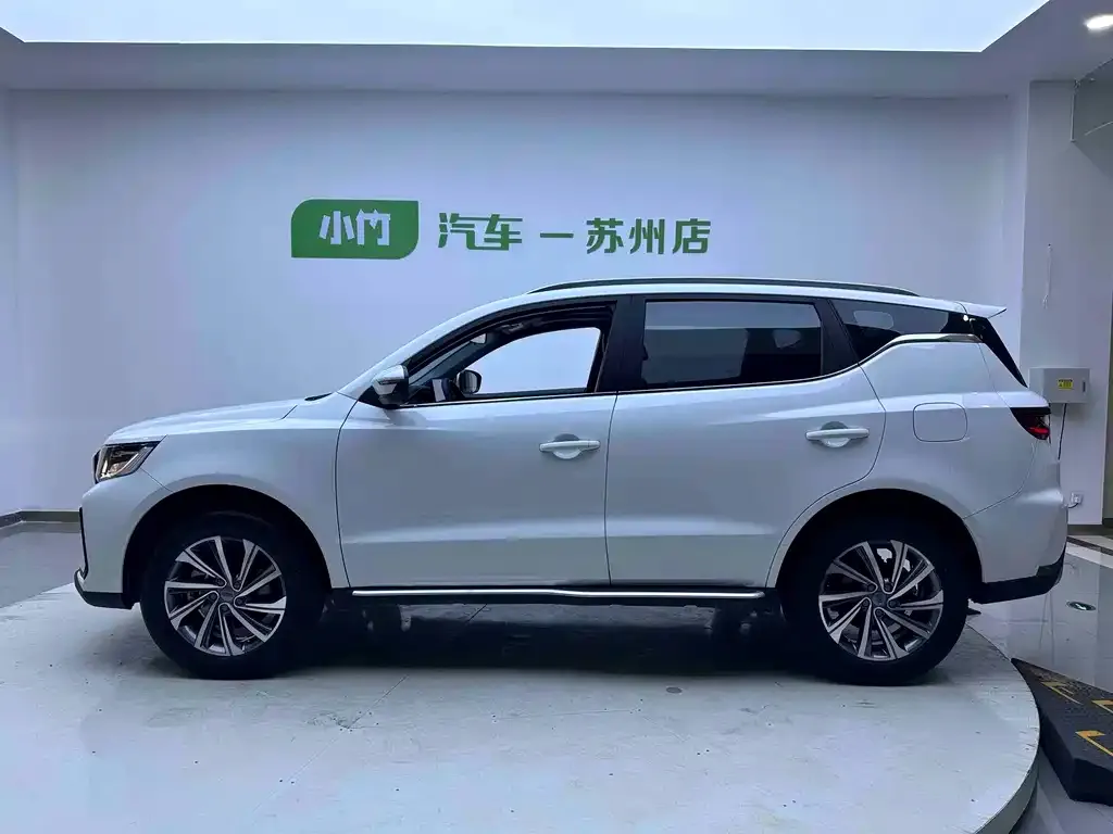 Geely Vision X6 — фото 6