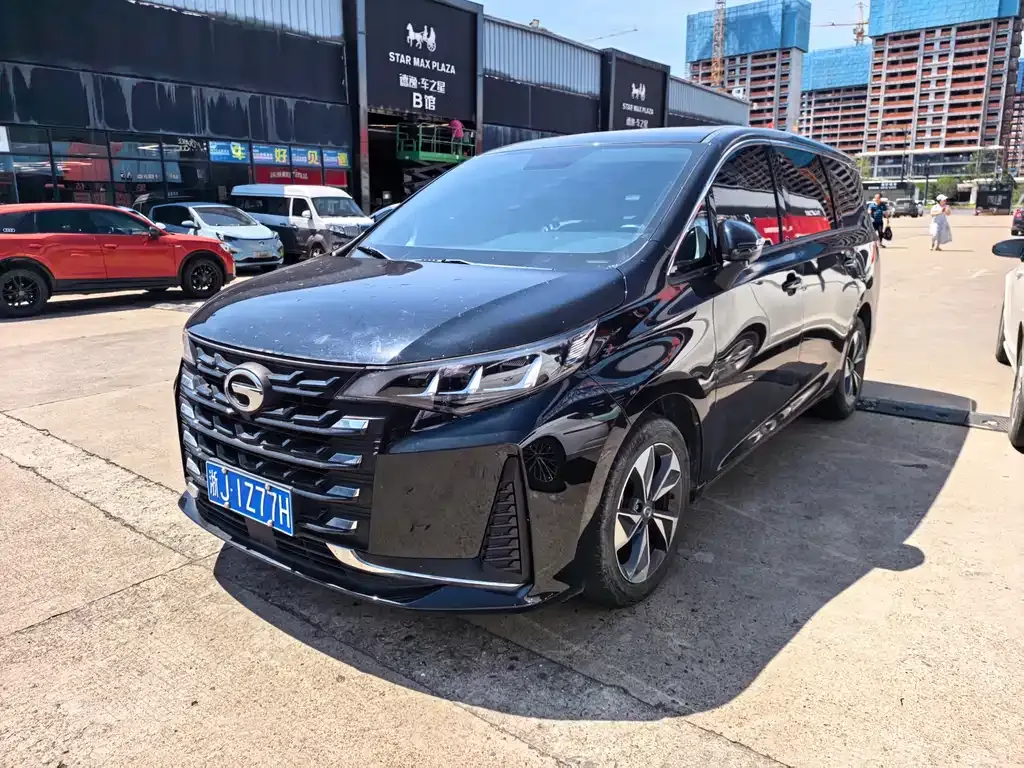 GAC Motor Trumpchi M6 — фото 1