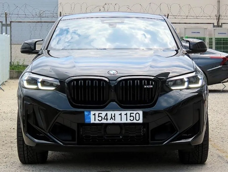 BMW X4M — фото 1