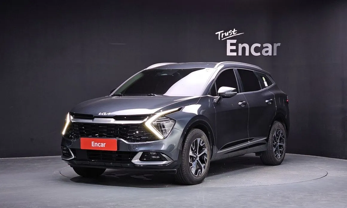 Kia Sportage — фото 1