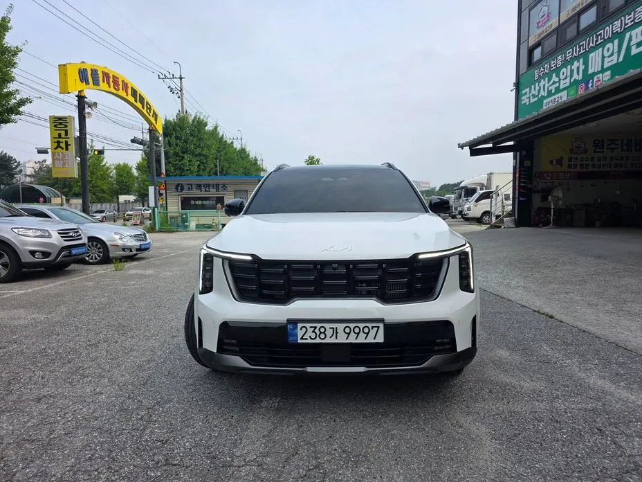 Kia Sorento — фото 6