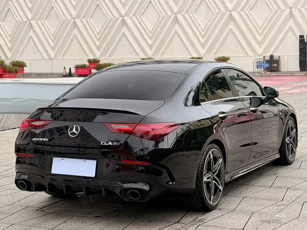 Mercedes-Benz CLA AMG — фото 2