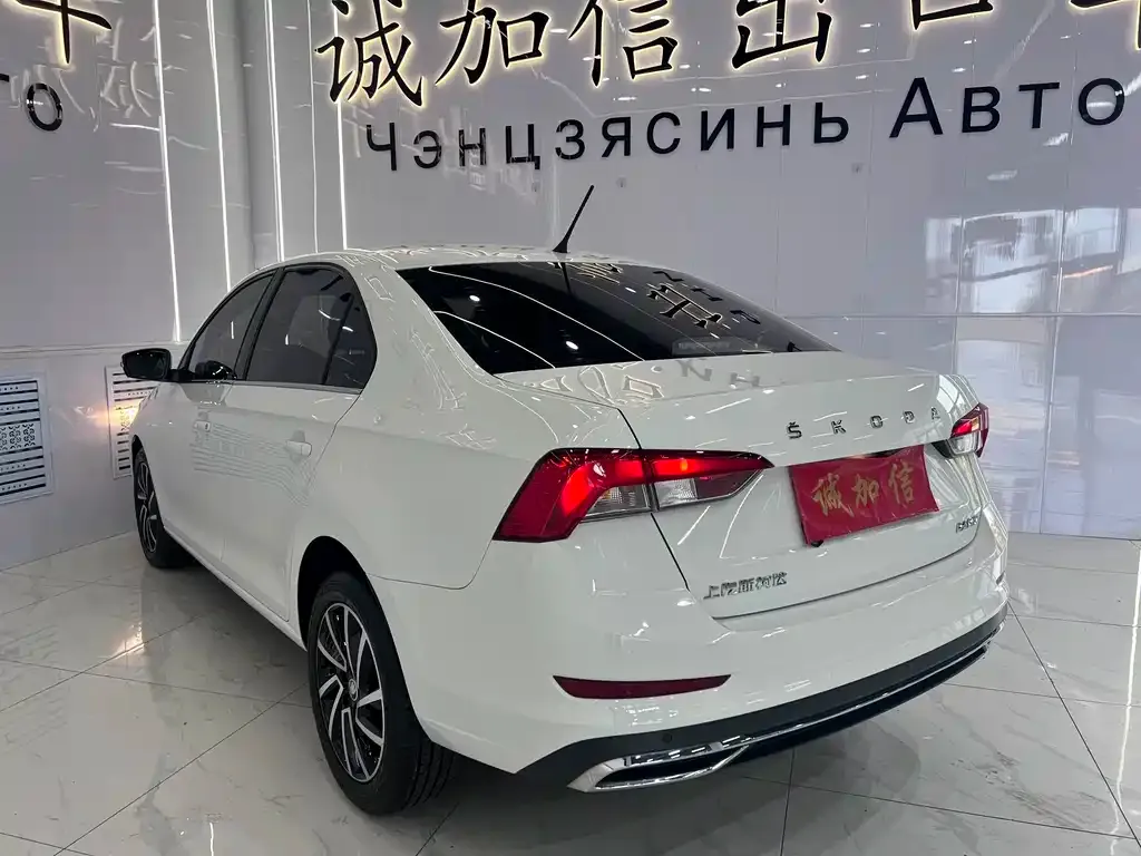 Skoda Rapid — фото 6