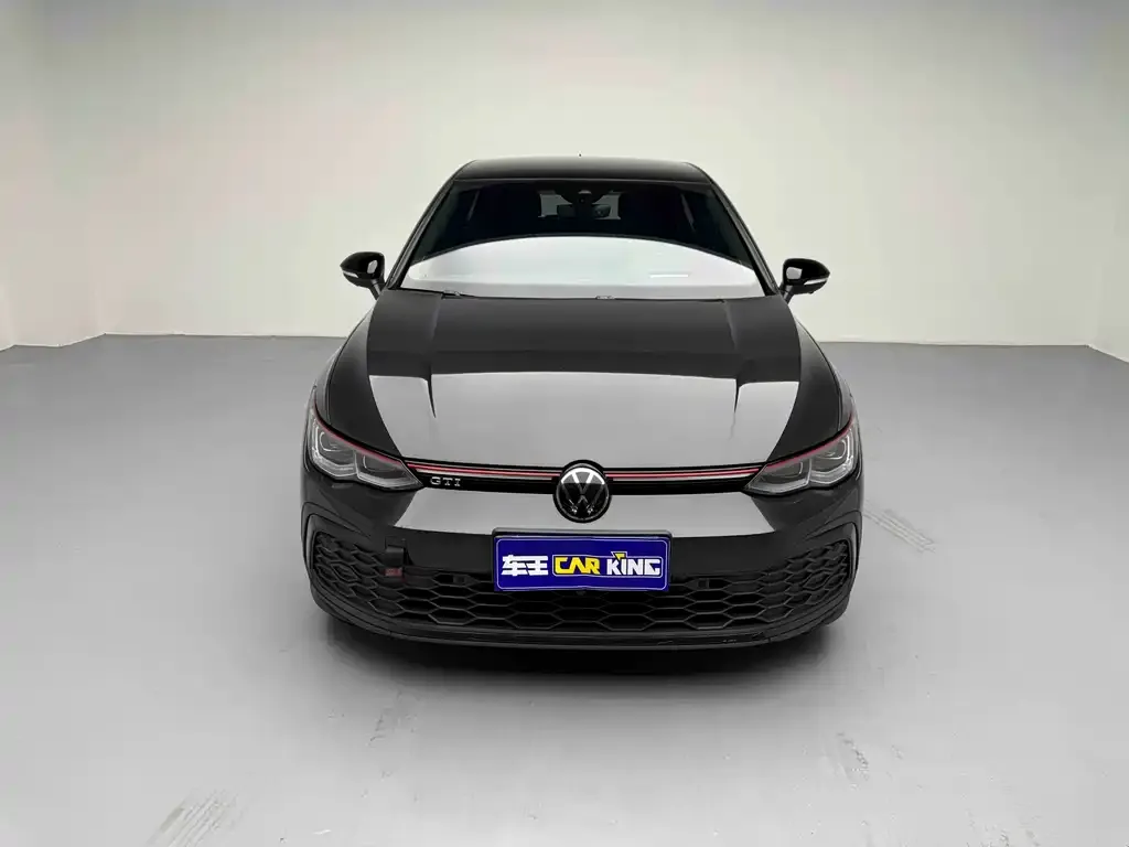 Volkswagen Golf GTI — фото 10