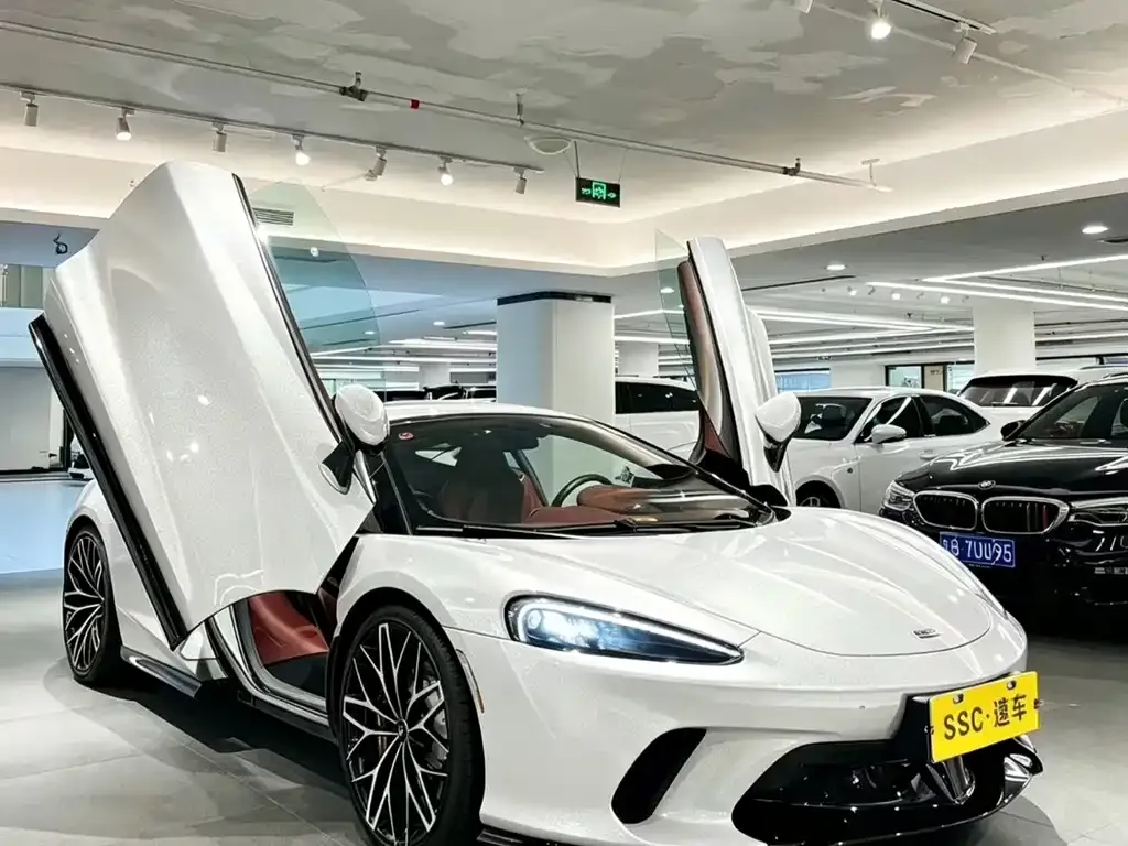 McLaren GT — фото 6