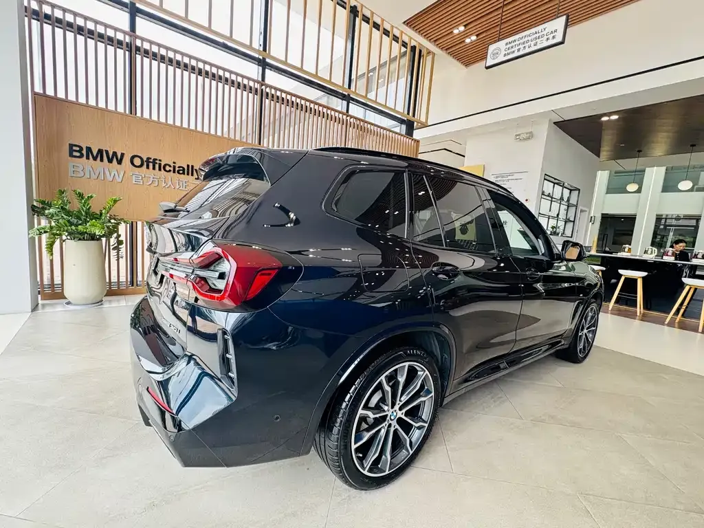 BMW X3 — фото 10