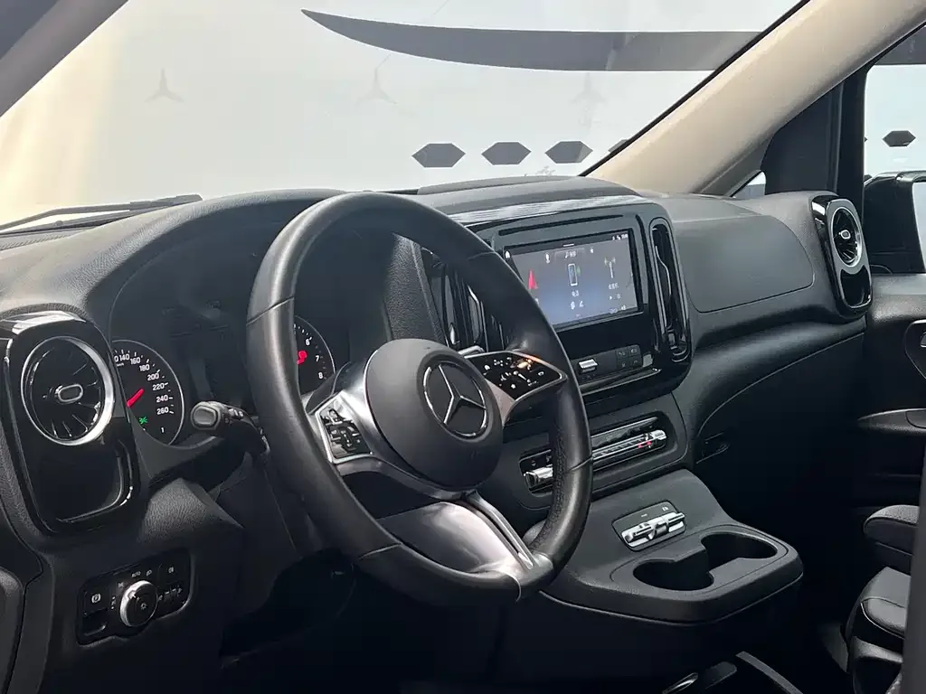 Mercedes-Benz Vito — фото 9
