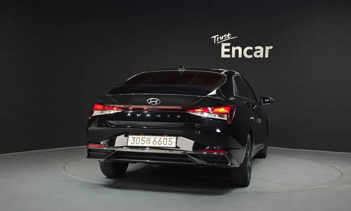 Hyundai AVANTE — фото 5