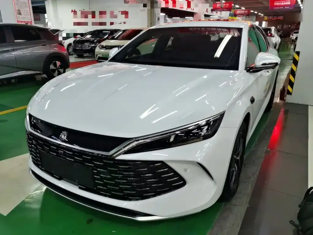 BYD Qin L — фото 8