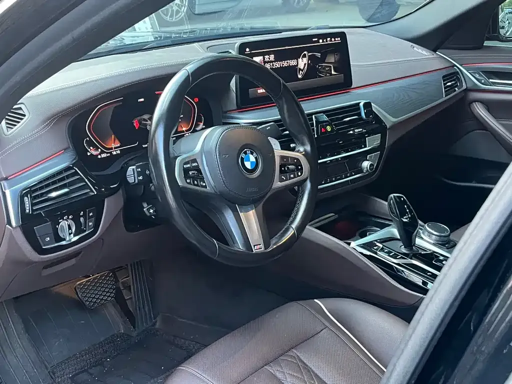 BMW 5 Series — фото 5