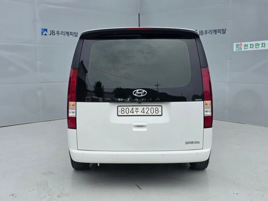 Hyundai Staria — фото 3