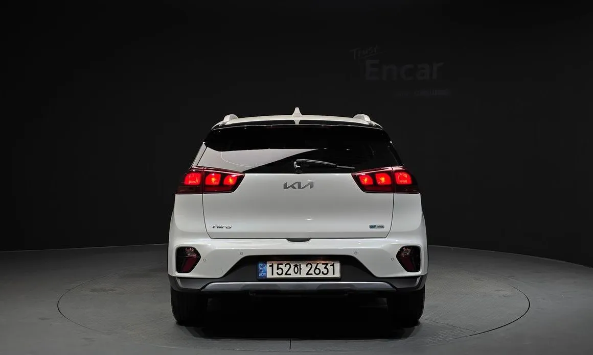 Kia Niro — фото 5