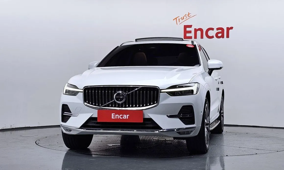 Volvo XC60 — фото 2