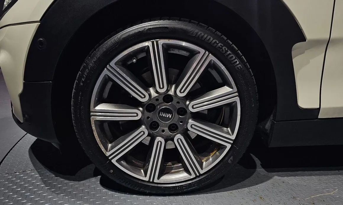 Mini Clubman — фото 9