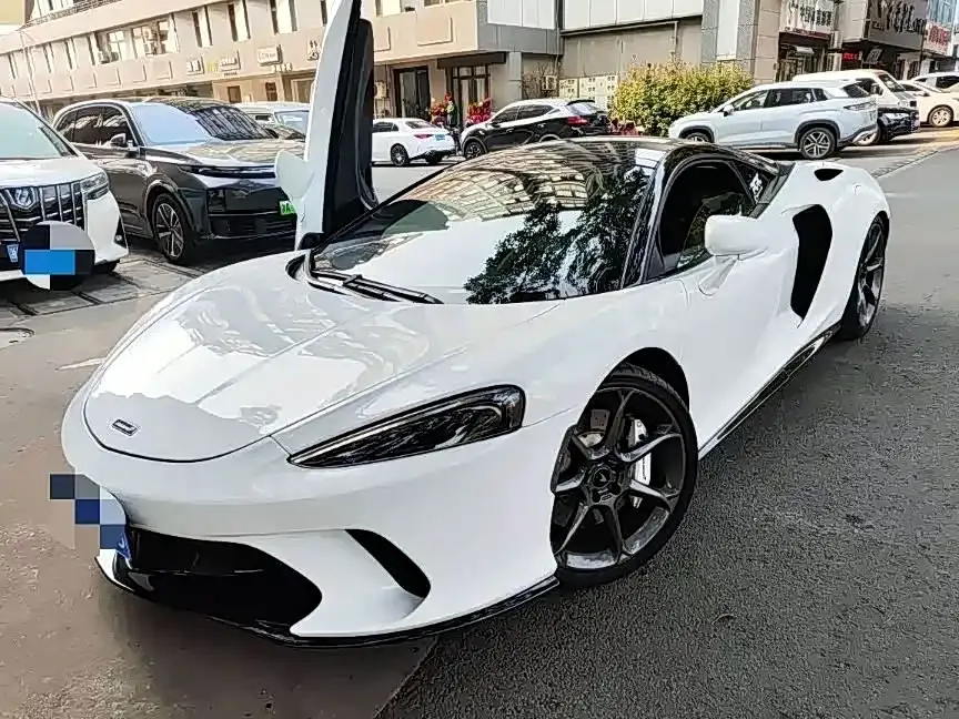 McLaren GT — фото 1