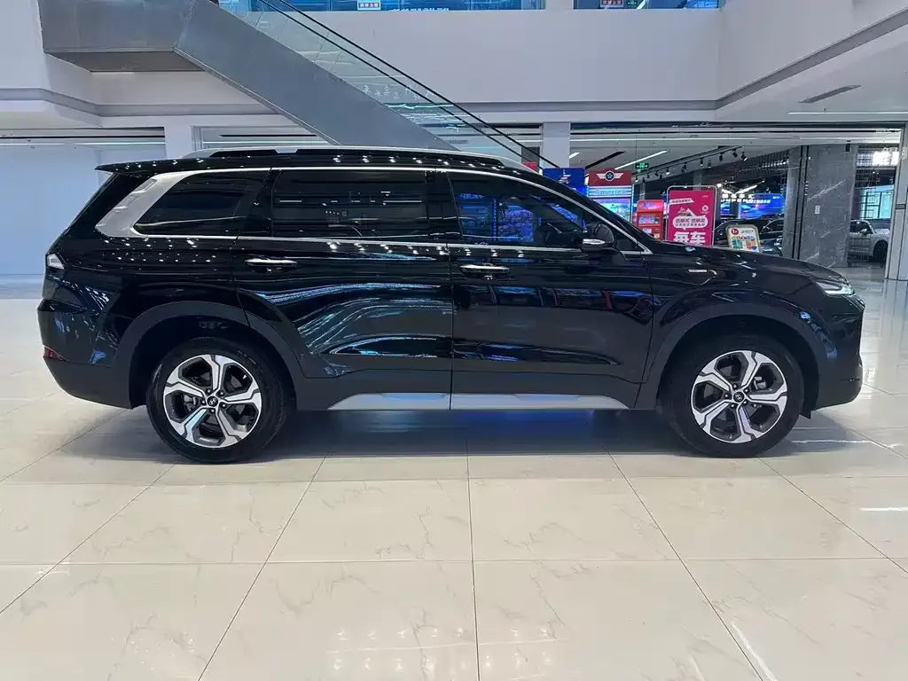 Hyundai Santa Fe — фото 7