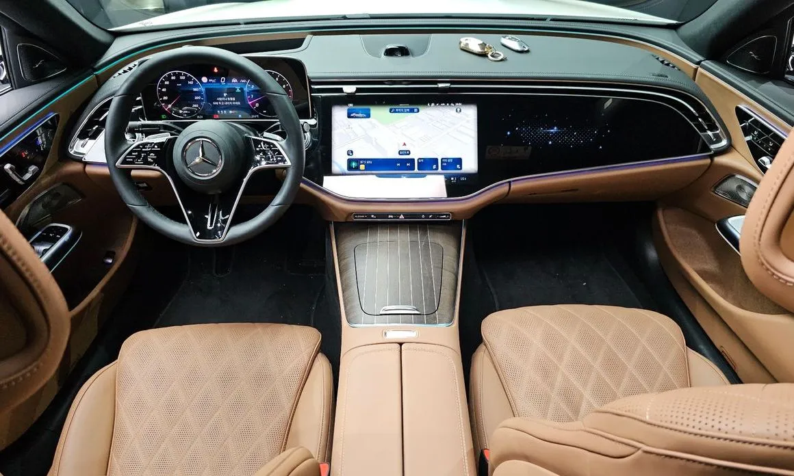 Mercedes-Benz E-Class — фото 10