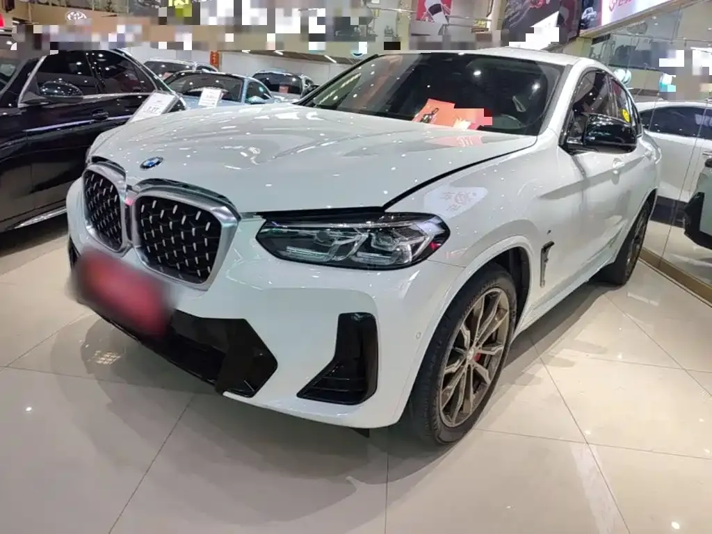 BMW X4 — фото 4
