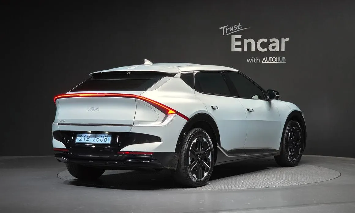 Kia EV6 — фото 4