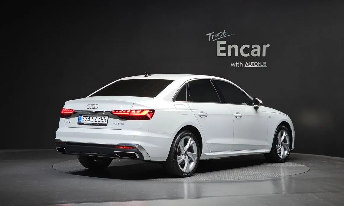 Audi A4 — фото 4