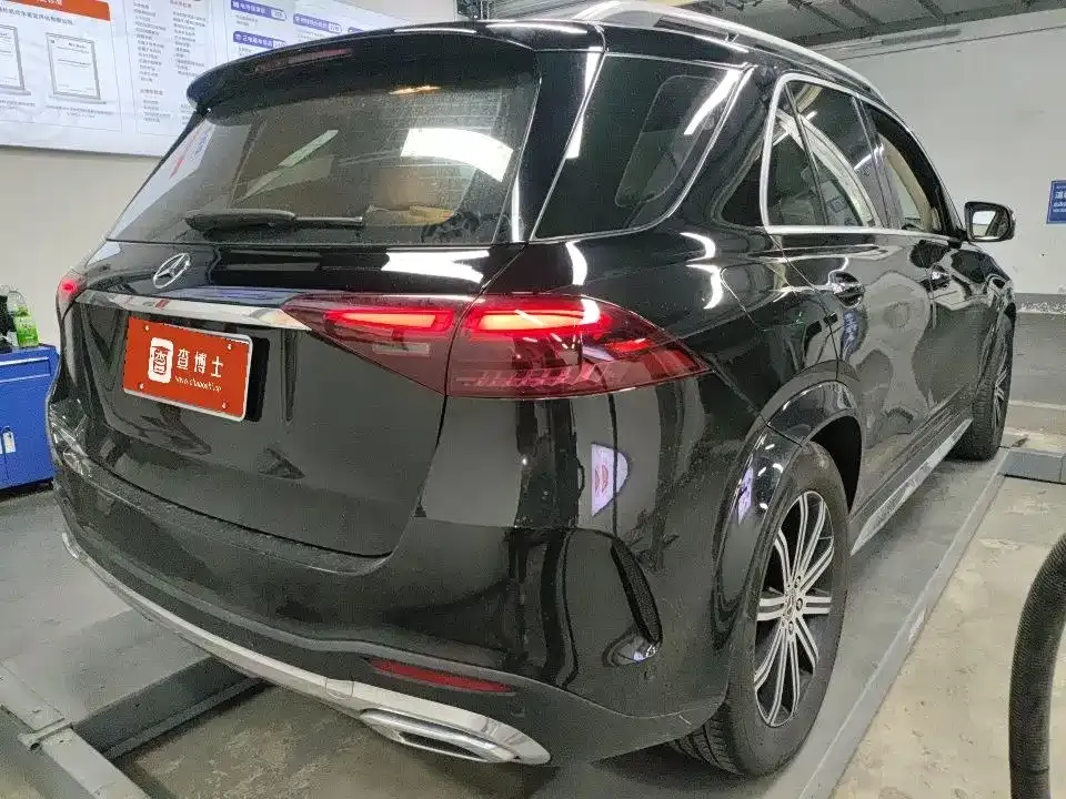 Mercedes-Benz GLE (Import) — фото 9