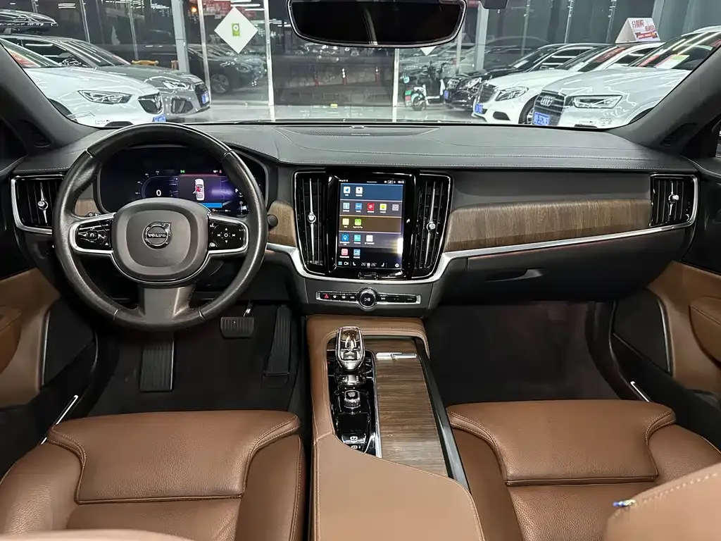 Volvo S90 — фото 2