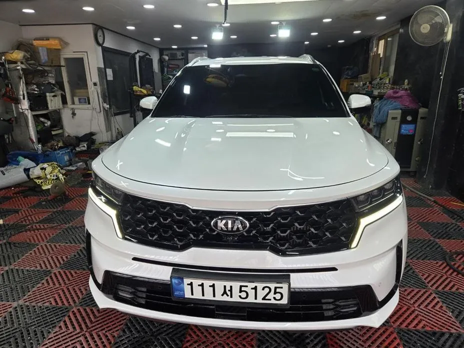 Kia Sorento — фото 1
