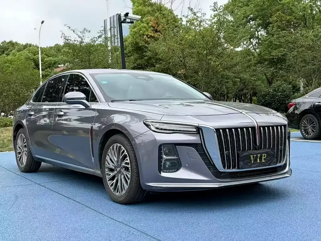 Hongqi H5 — фото 6