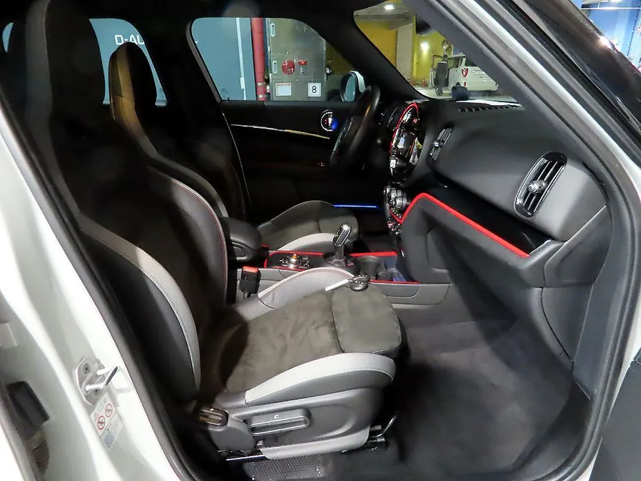 Mini Countryman — фото 9