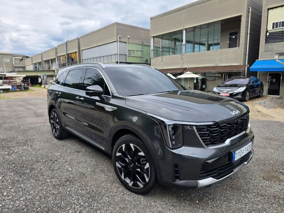 Kia Sorento — фото 4