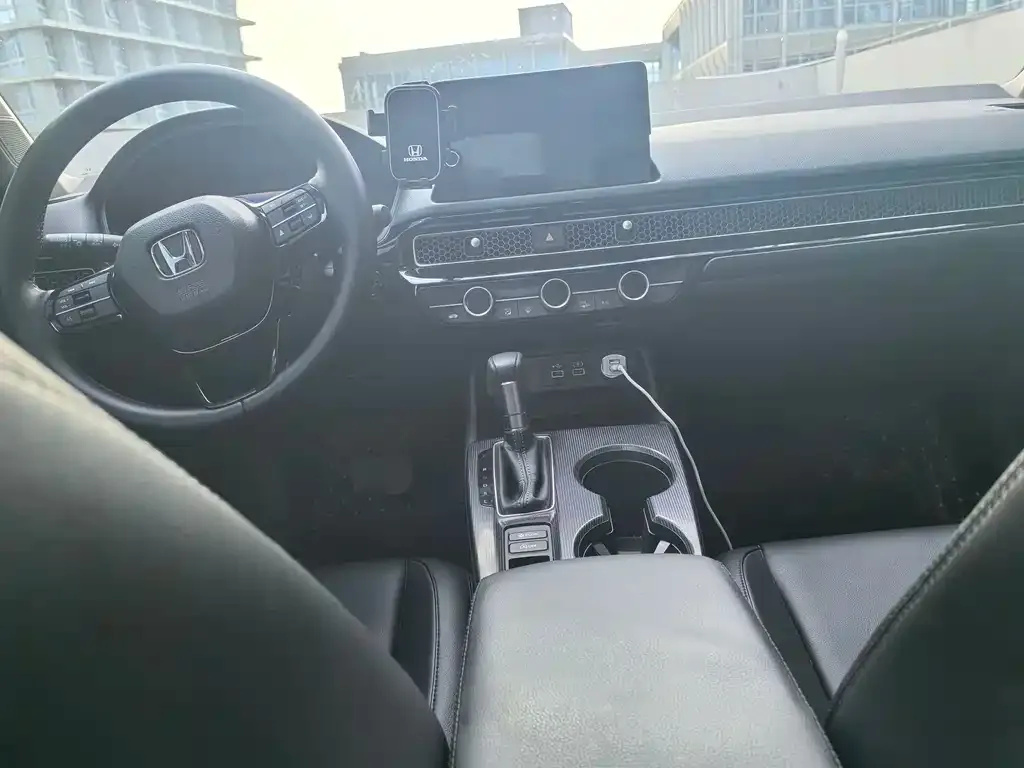 Honda Civic — фото 2