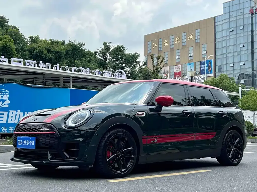 MINI JCW (John Cooper Works) — фото 1