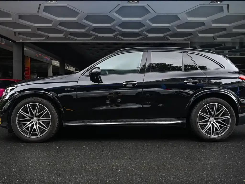 Mercedes-Benz GLC AMG — фото 4