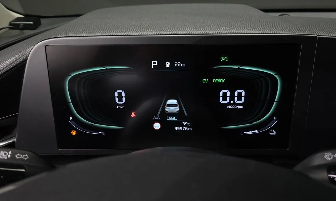 Kia Niro — фото 8