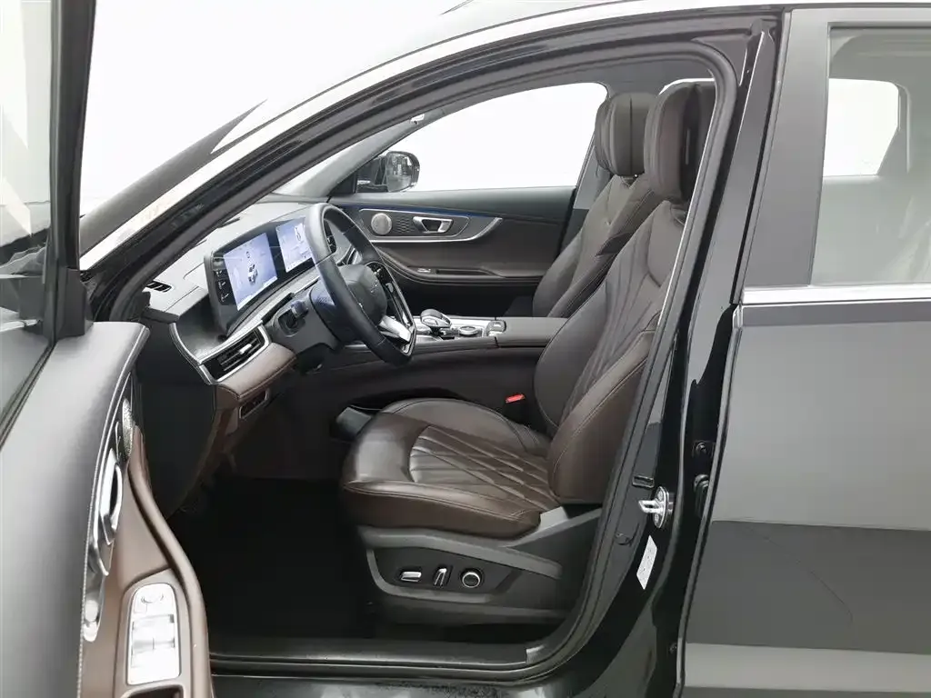 Chery Tiggo 8 PRO — фото 8