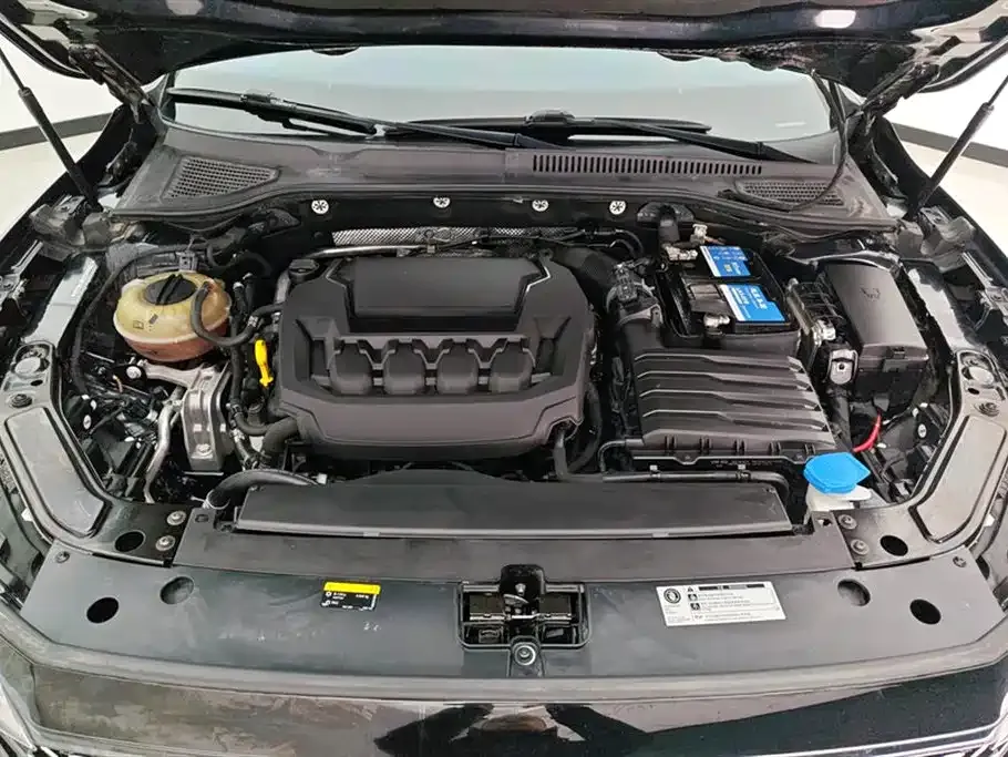 Volkswagen Passat — фото 7