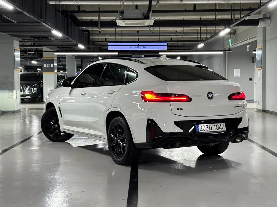 BMW X4 — фото 10