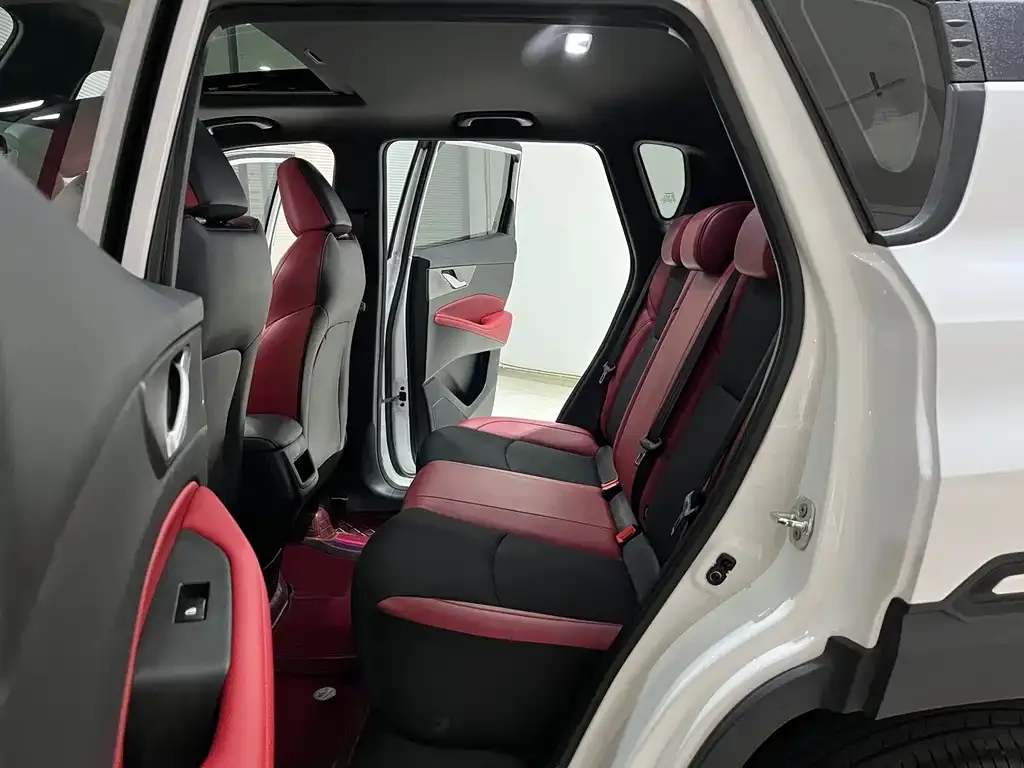 Changan CS35PLUS — фото 10