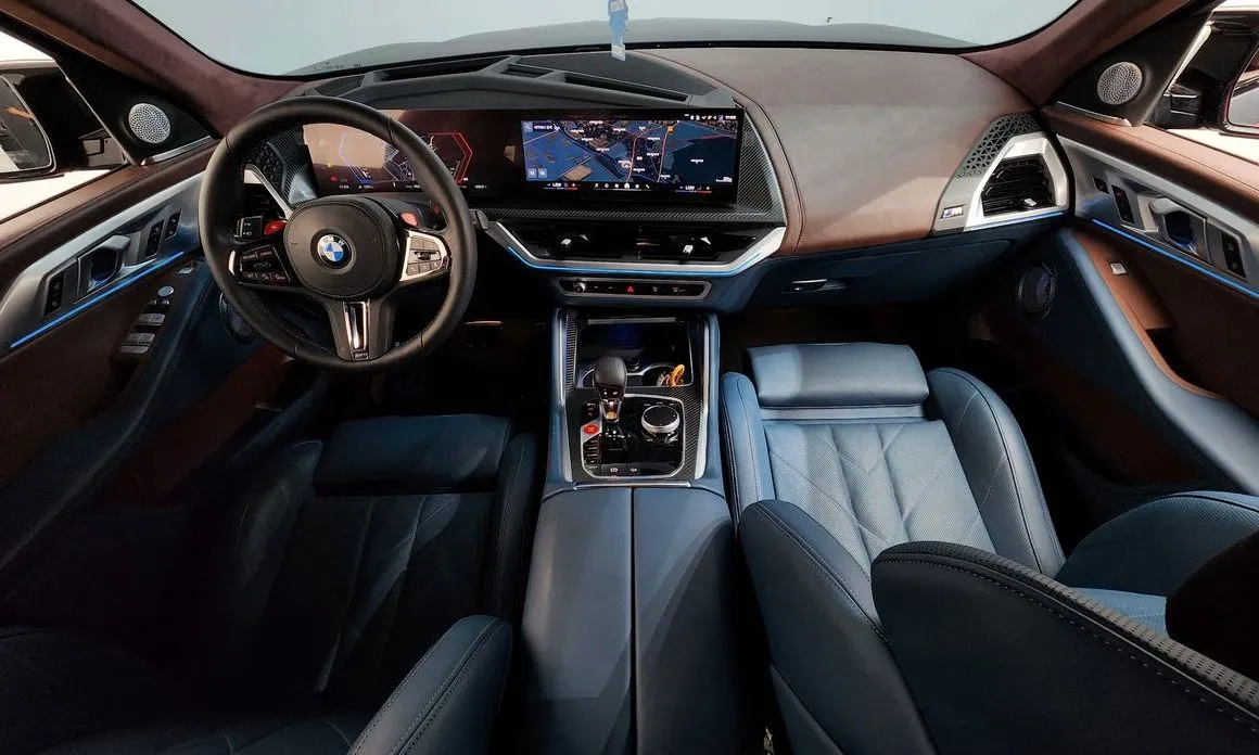 BMW XM — фото 7