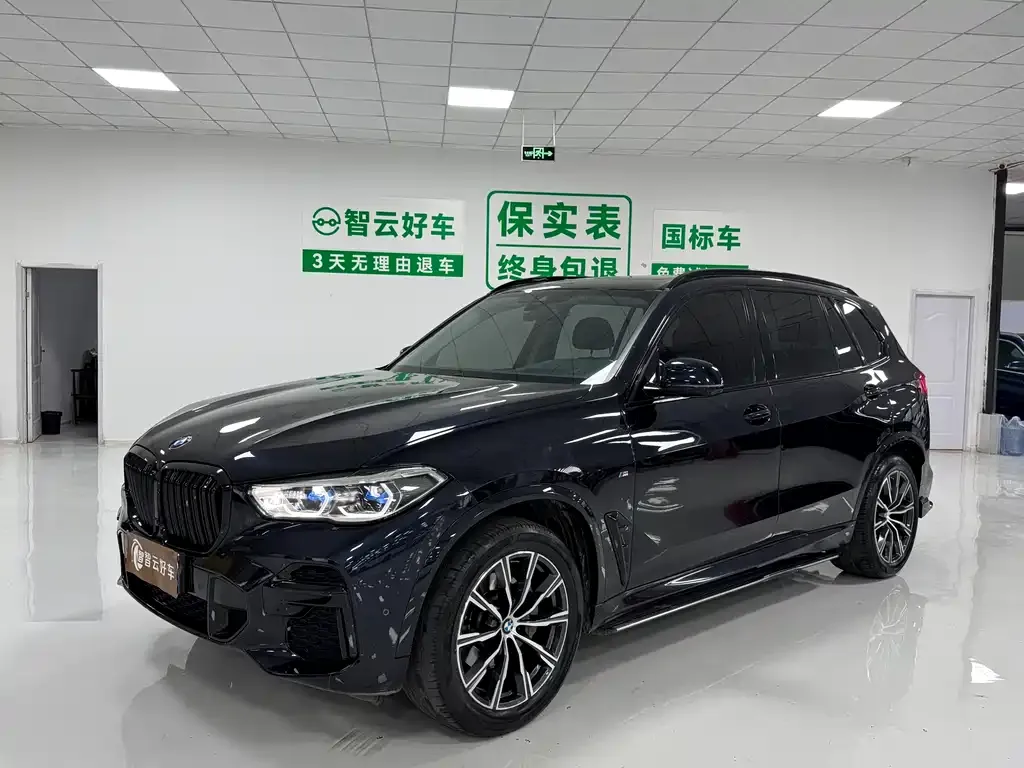 BMW X5 — фото 1