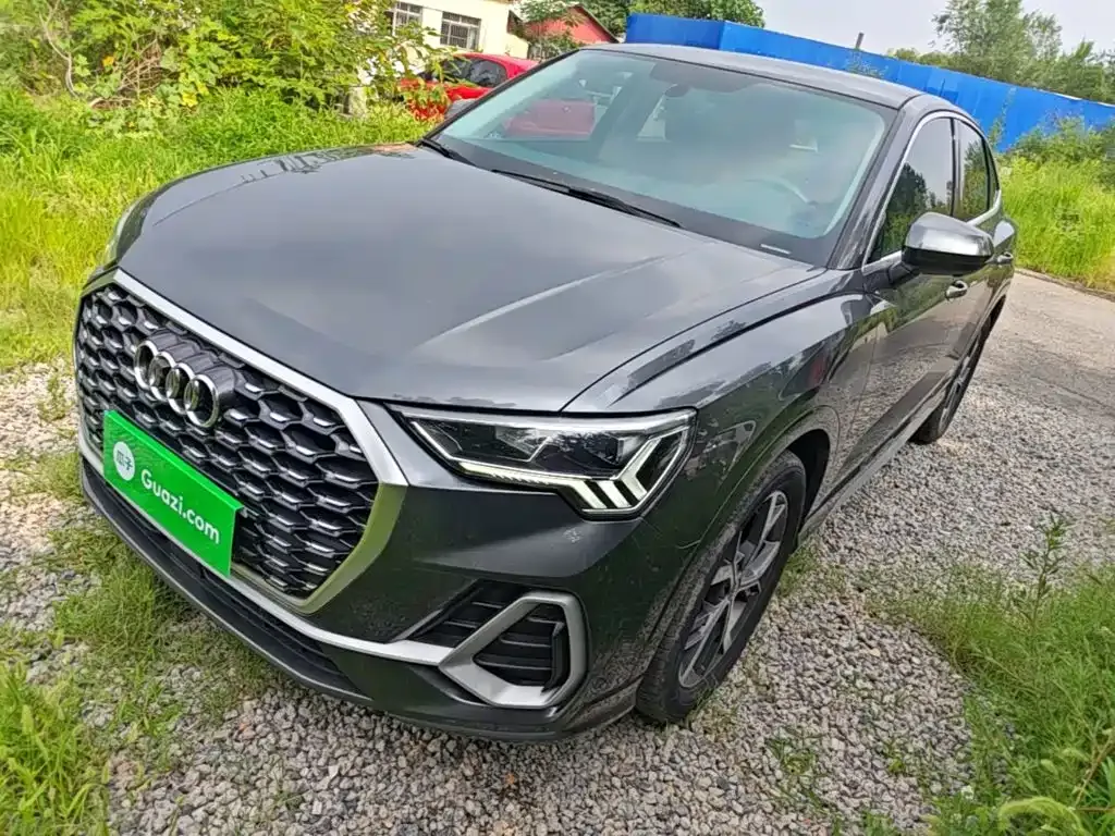 Audi Q3 Sportback — фото 1