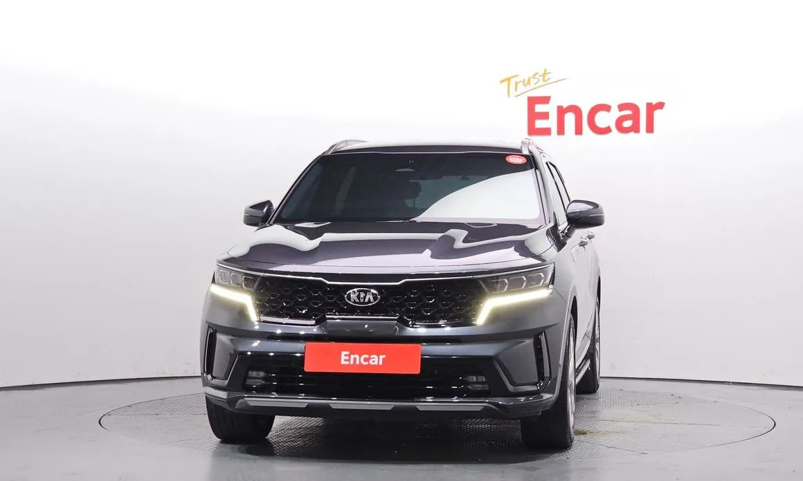 Kia Sorento — фото 5