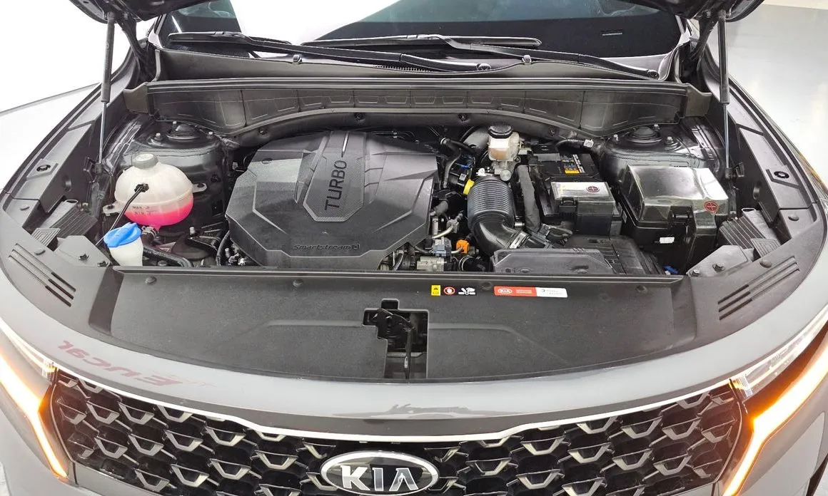 Kia Sorento — фото 4