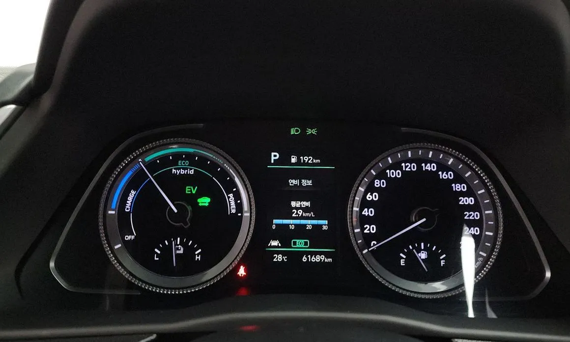 Hyundai Sonata — фото 6