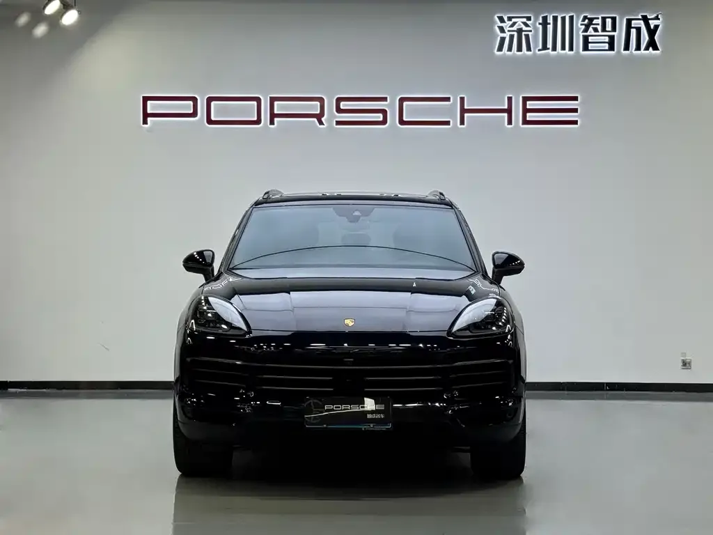 Porsche Cayenne — фото 2