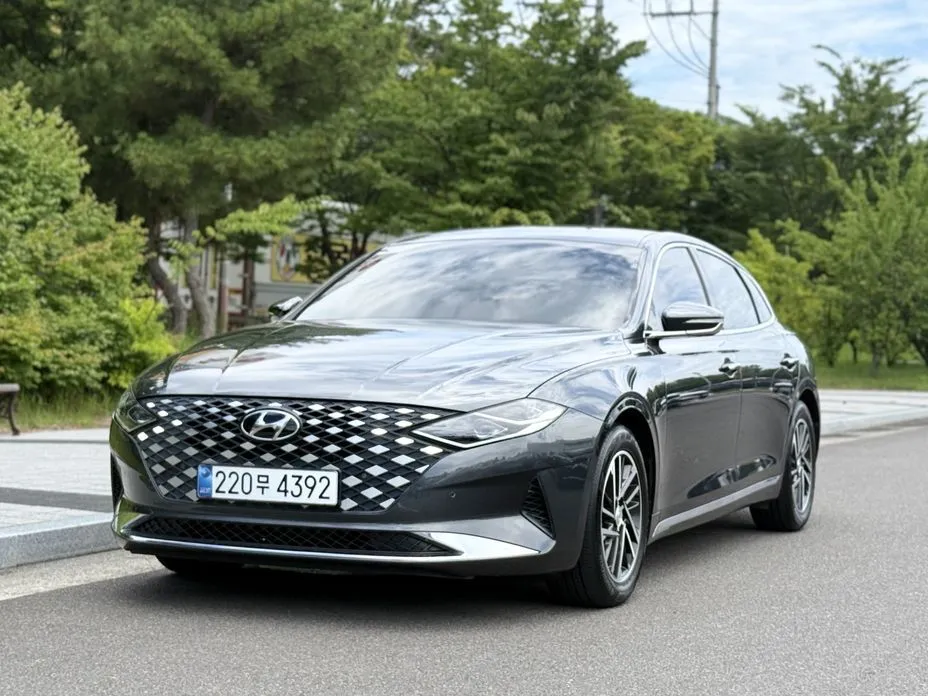 Hyundai Grandeur — фото 1