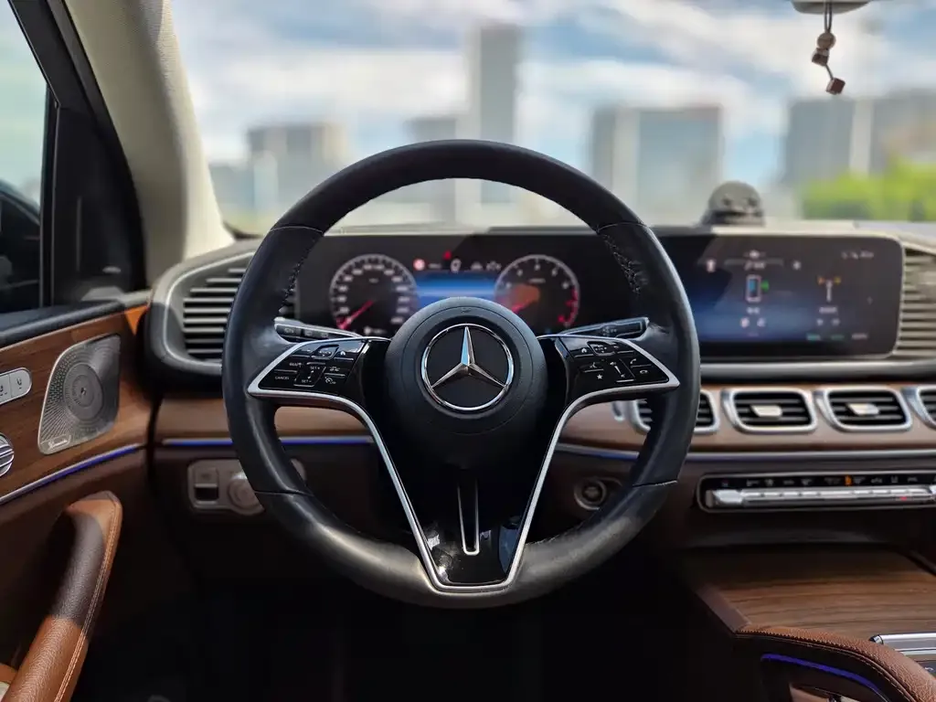 Mercedes-Benz GLE (Import) — фото 2