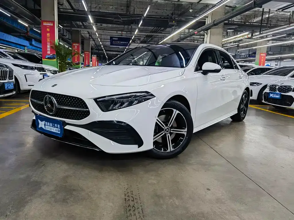 Mercedes-Benz A-Class — фото 1